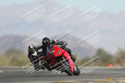 media/Oct-26-2025-Race Pace (Sun) [[c1447ca738]]/Non Verified (1st 20 Minutes of every Hour)/4-Turn 14 (1110am)/